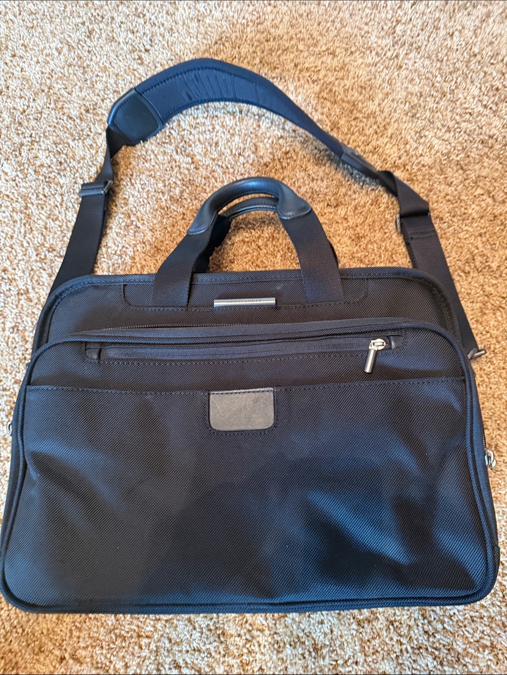 Briggs & Riley Black Laptop Briefcase with Padded Shoulder Strap